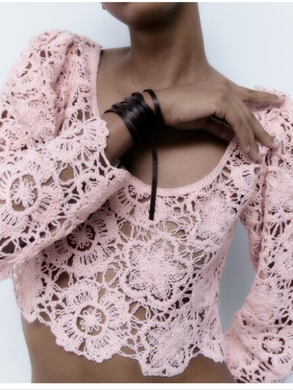 Zara Crocheted Knit Cropped Top Scalloped Edge Floral Ballet Pink Size Small